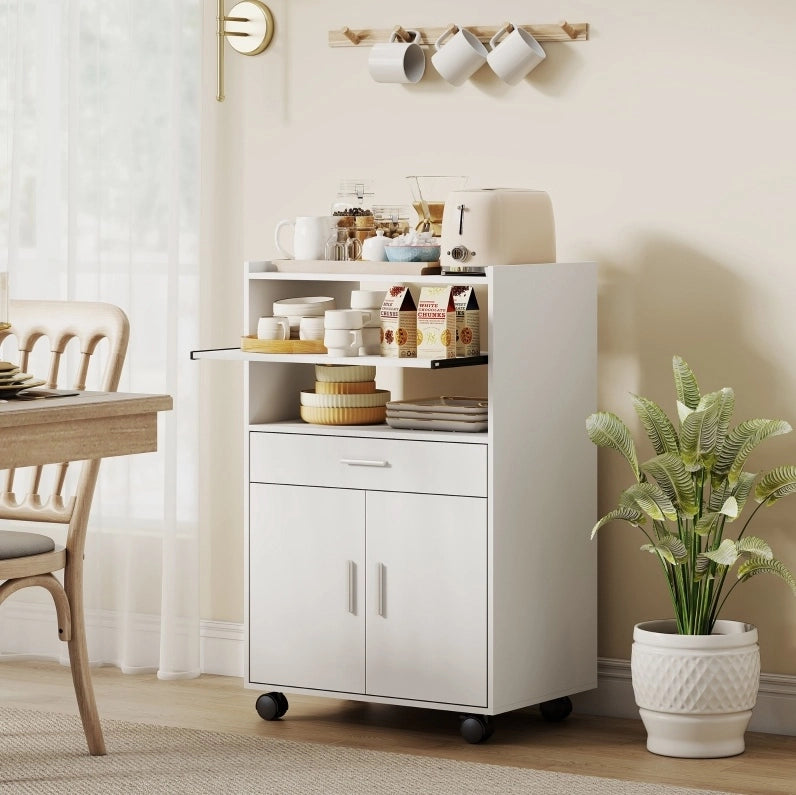 Mobile armadio da cucina bianco con doppia porta, cassetto e ripiani per microonde