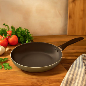 Set 4 Pezzi Salva Padelle In Pvc Proteggi Pentole Graffi Urti Separatori Cucina Pentole Tappetini Sottopentola Divisori Colorati Antigraffio Prodotto Italiano 26 Cm