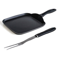 Bistecchiera In Alluminio Per Induzione Quadrata 27x27 Cm Piastra Grill Antiaderente Manico Ergonomico In Regalo Forchettone Gira Carne Tutti Piani Cottura Gas Piastra Vetroceramica Lavabile In Lavastoviglie