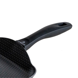 Bistecchiera In Alluminio Per Induzione Quadrata 27x27 Cm Piastra Grill Antiaderente Manico Ergonomico In Regalo Forchettone Gira Carne Tutti Piani Cottura Gas Piastra Vetroceramica Lavabile In Lavastoviglie