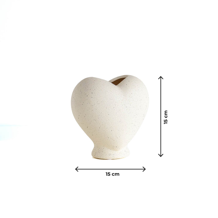 Vaso Decorativo Moderno da Interno in Ceramica – Collezione Design Elegante per Arredo Casa,Vasi Da Soggiorno, Tavolo o Salotto Soprammobile Di Design Cuoricino - Bianco Natural