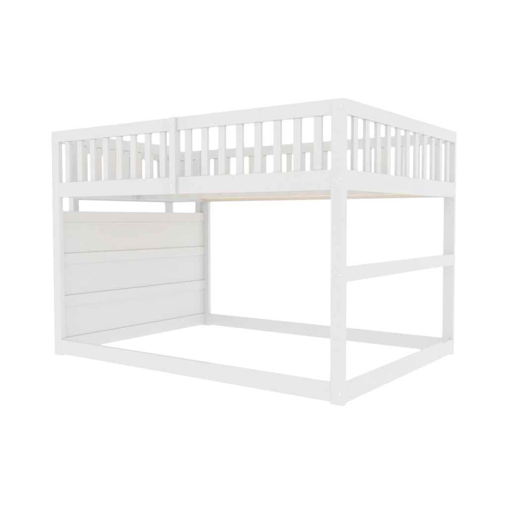 Letto a castello 140x200 cm con scala e sponde alte in legno bianco
