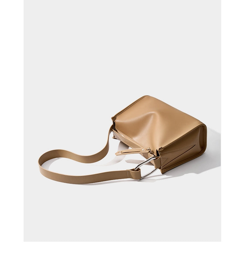 Borsa a tracolla da donna stile retr¨° in vera pelle, colore bronzo.