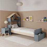 Letto singolo Odessa in legno massiccio con testiera a casetta e pediera contenitore verde cachi e pino 216,5x128,5x153H
