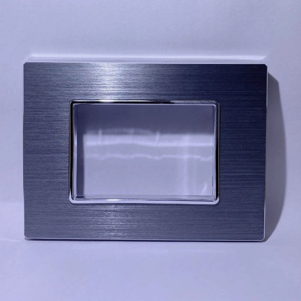 Trade Shop - Placca Luxury 3 4 6m In Metallo Argento Ossidato Compatibile Con Bticino Axolute -  -3 Fori     -