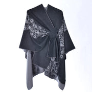 Mantella da donna in cashmere double-face con spacco
