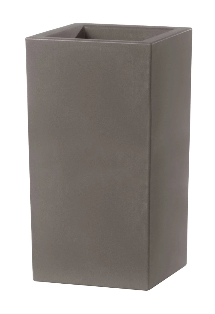 Vaso Schio Cubo Alto Materiale: Polietilene, Colore: Cappuccino
