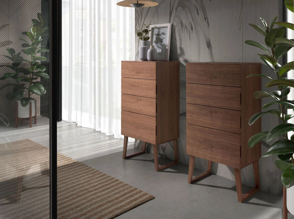 Chiffoniera in noce