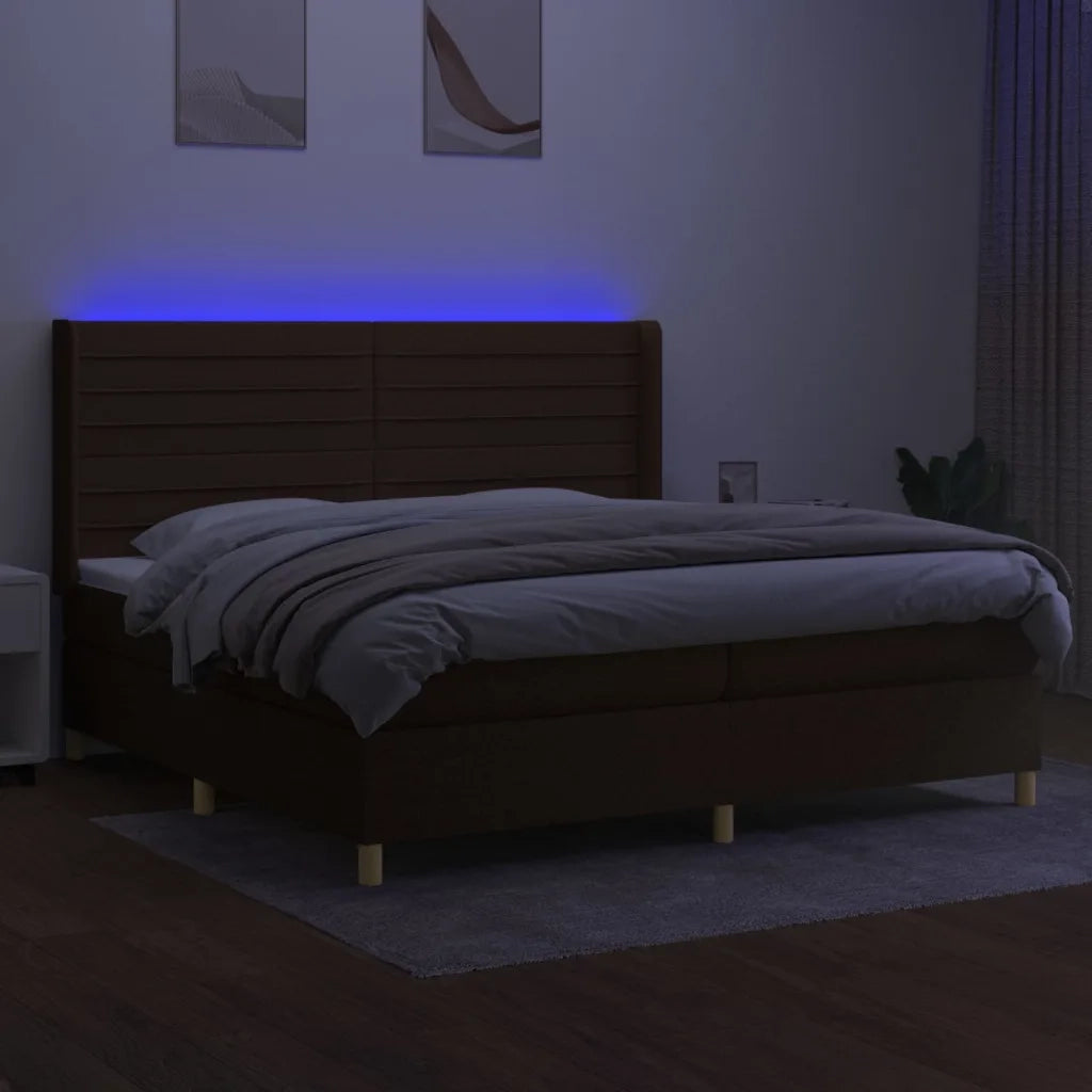 Letto a Molle Materasso e LED MarroneScuro 200x200cm in Tessuto 3138984