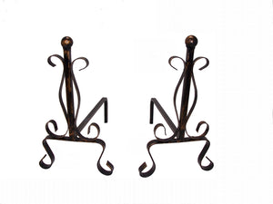 COPPIA DI ALARI IN FERRO BATTUTO CON POMOLO IN OTTONE 20 X 50 X H34 CM