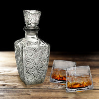 SET BOTTIGLIA DIAMOND IN VETRO DA 1 LITRO CON 2 BICCHIERI DA LIQUORE ROYAL CAPIENZA 150 ML