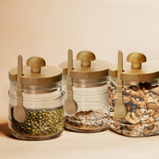 3 BARATTOLI DA CUCINA IN VETRO CON CUCCHIAIO E TAPPO IN LEGNO 8X11CM CAPIENZA 300 ML L'UNO