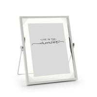 PORTAFOTO VERTICALE DA TAVOLO IN METALLO 20X25 CM IN COLORE BIANCO