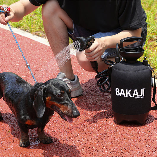 Doccia Multifunzione da Esterno 5L Portatile Tracolla Innaffiatoio Irrigatore