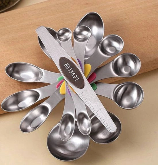 Set di misurazione in acciaio inossidabile con due estremità (9 pezzi) - bilancia da cucina, cucchiaio per caffè, cucchiaio per erbe, cucchiaio per sale