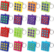 Giocattolo a forma di porta chiavi Tic Tac Toe - 16 pezzi - Gadget divertente - Regalo per bambini - Acciaio inossidabile - Materiale ABS duraturo