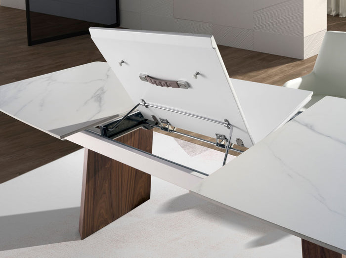 Tavolo da pranzo allungabile barile ovale marmo porcellanato e noce