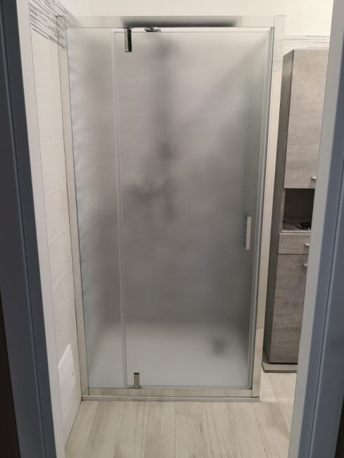 Box doccia Cristallo 6 mm 2 lati - Fisso piu' porta semi battente Opaco - Misura: 80 x 110 x H190 cm
