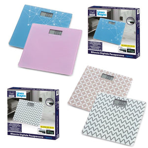 MAURY'S BILANCIA DIGITALE PESAPERSONE MODELLO SPACE QUADRATO IN COLORI E FANTASIA ASSORTITI
