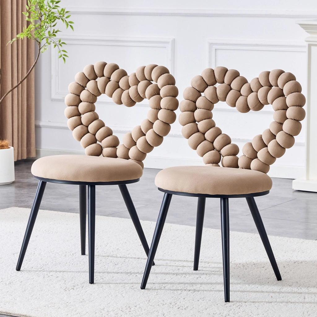 Chaise da pranzo in velluto set da 2 con schienale a cuori e gambe in metallo nero per sala da pranzo camel