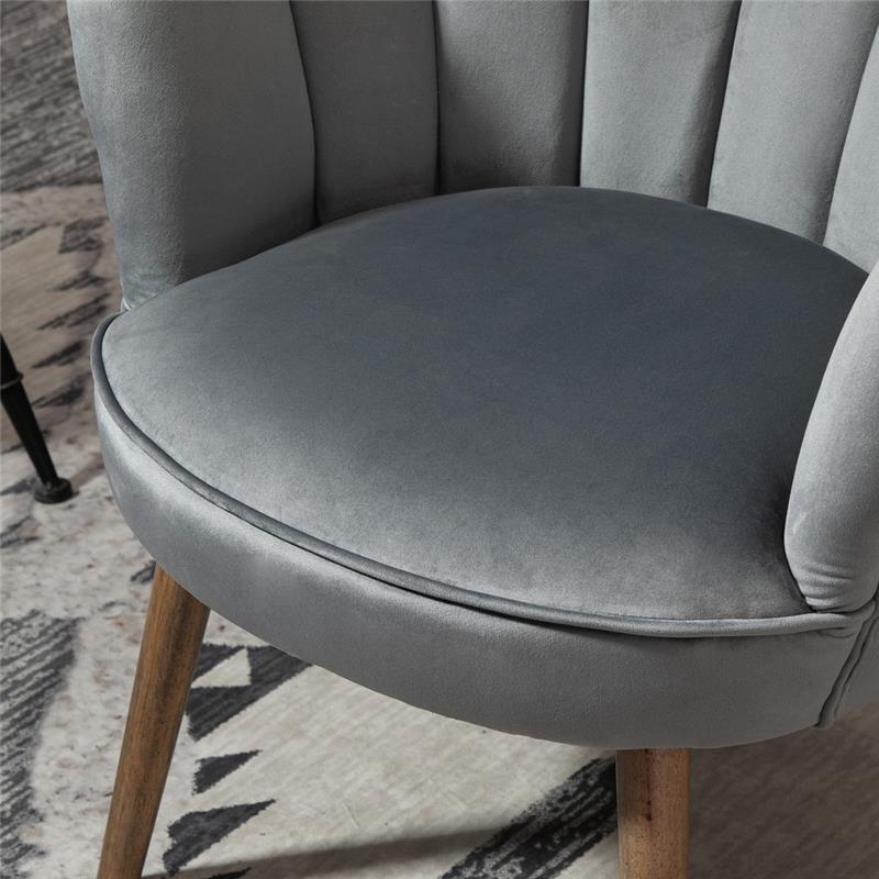 POLTRONA IN VELLUTO IMBOTTITA CON SCHIENALE A CONCHIGLIA 66X72X79 CM GRIGIO