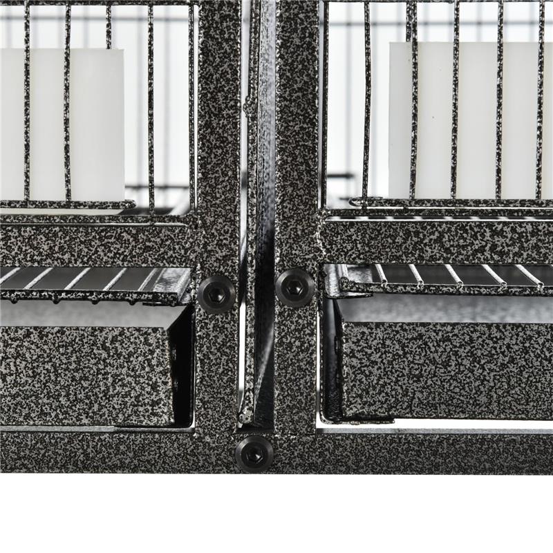 DOPPIA GABBIA PER UCCELLI IN METALLO CON VASSOI ESTRAIBILI, SUPPORTO CON 4 RUOTE E RIPIANO, 95X45.5X102CM, GRIGIO