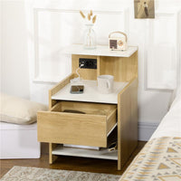 COMODINO MODERNO CON 2 PRESE, 2 PORTE USB E CASSETTO IN TRUCIOLATO, 40X40X60CM, COLOR LEGNO