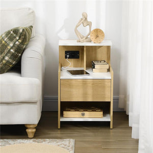 COMODINO MODERNO CON 2 PRESE, 2 PORTE USB E CASSETTO IN TRUCIOLATO, 40X40X60CM, COLOR LEGNO