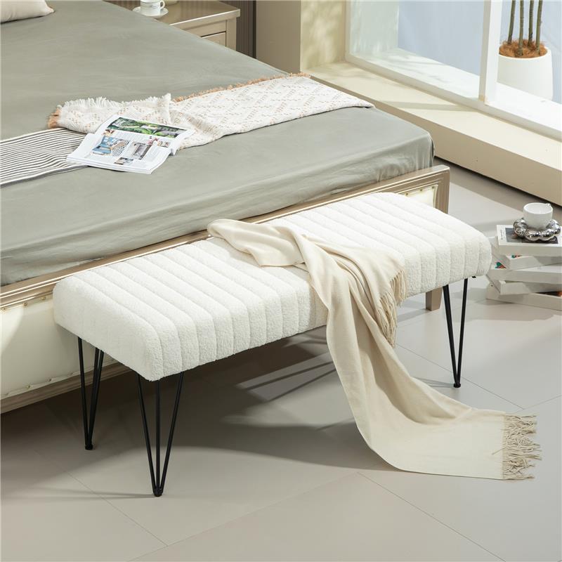 PANCA FONDOLETTO MODERNA CON GAMBE A FORCINA, IN TESSUTO EFFETTO CINIGLIA, LEGNO E METALLO, 118.5X46X49.5 CM, CREMA