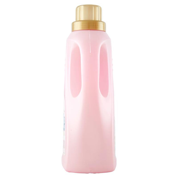 LIP WOOLITE SET 8 PZ LIQUIDO 25 LAVAGGI 1,5LT.CLASSICO SPECIFICO PER LANA E DELICATI