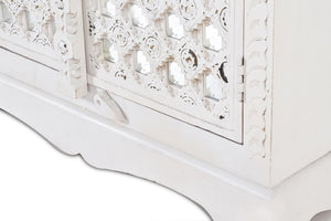 Armadio a due ante in massello di mango intagliato 