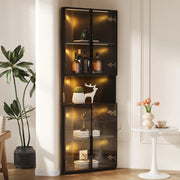 Vetrina ad angolo triangolare 62x32x160 cm nera con frontali in vetro, LED caldo e vano centrale aperto