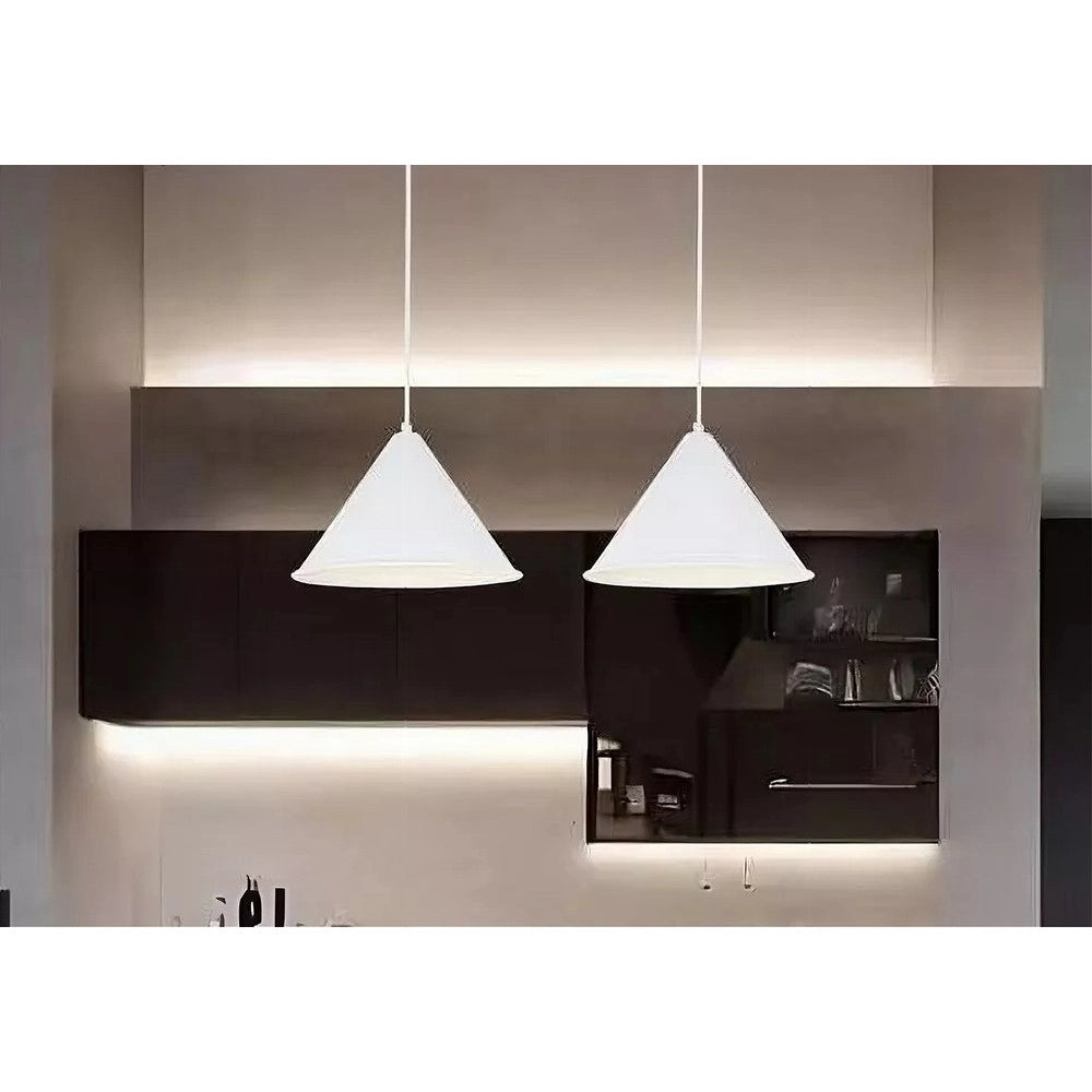 Trade Shop - Lampadario A Sospensione E27 Ferro Paralume Moderno Contemporaneo Cono Bianco 33375 -
