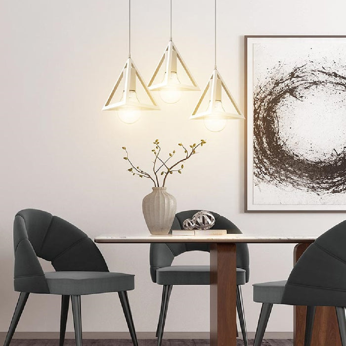 Lampadario Sospensione Piramide 18cm Metallo E27 Design Moderno Bianco