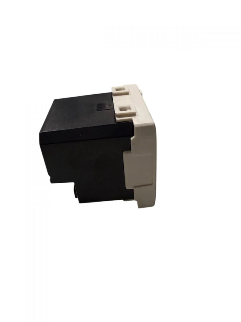 Presa WiFii Smart Bivalente Bipasso Schuko 16A Bianca Compatibile con Bticino Matix