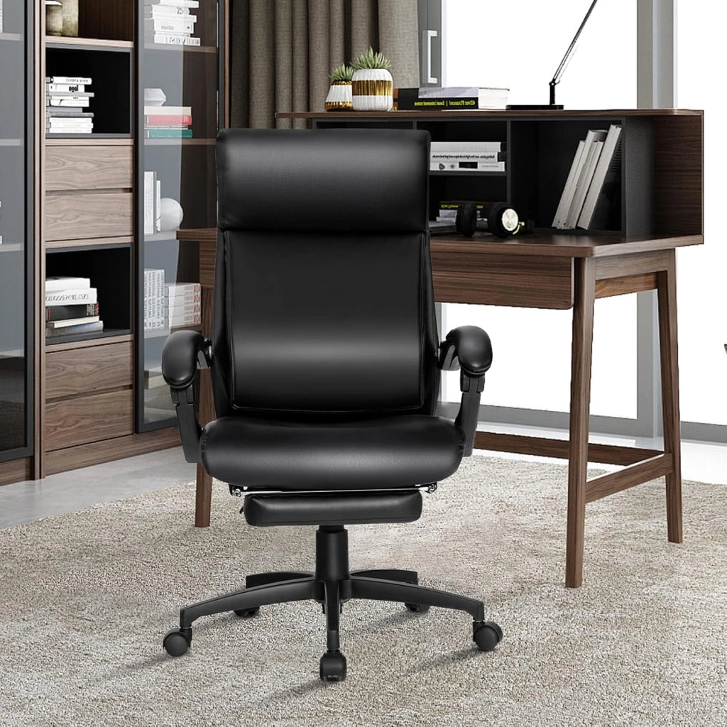 Sedia direzionale da ufficio, regolabile in altezza, girevole con poggiatesta e poggiapiedi retrattile, sedia da scrivania ergonomica con schienale regolabile, sedia da gioco, in ecopelle