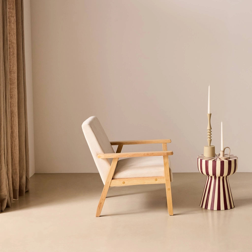 Poltrona scandinava in legno e velluto a coste, crema