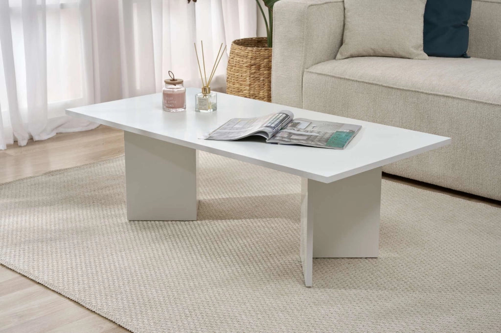 Tavolino in legno "Sabin" 119 x 60 x 40 cm - Bianco