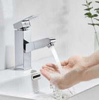 Rubinetto miscelatore lavabo con doccia estraibile