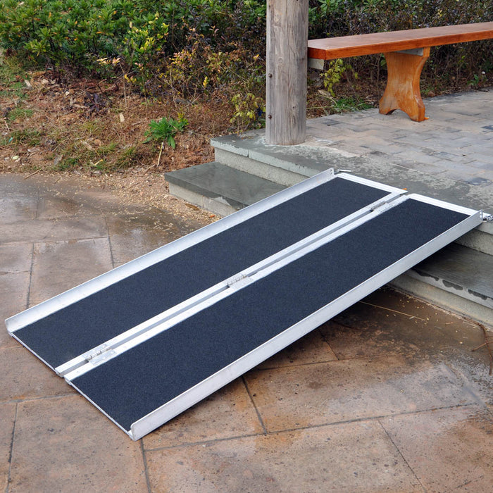 Rampa per sedie a rotelle, pieghevole e portatile, antiscivolo in alluminio 122cm 270kg