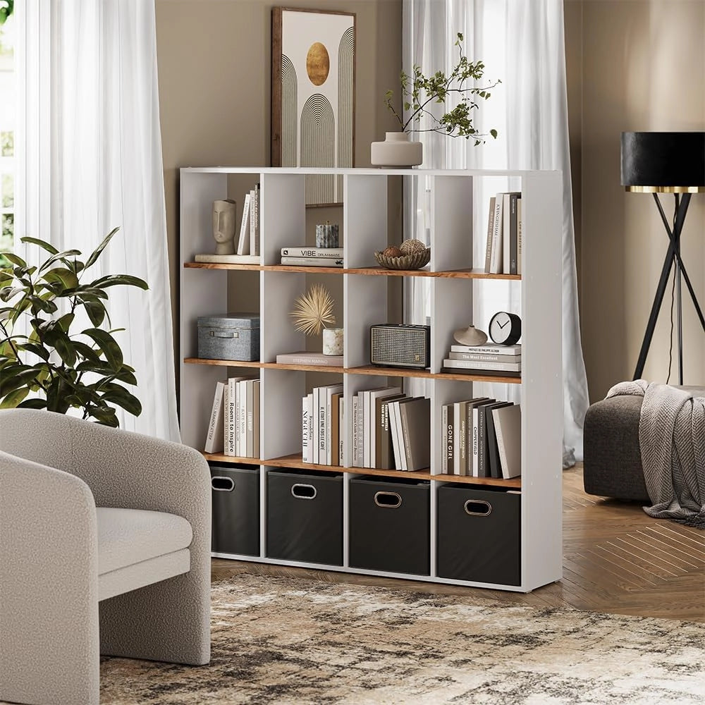 Scaffale Karree, Rovere bianco/dorato, 142.4 x 143 cm, per una suddivisione flessibile dello spazio e una conservazione ordinata