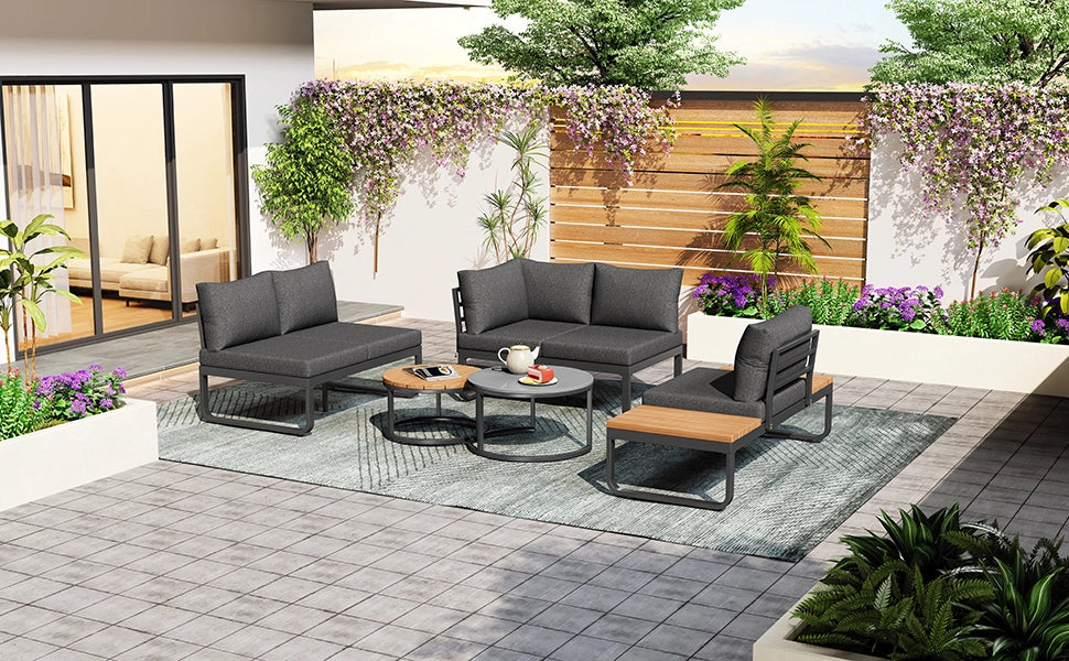 Set mobili giardino 4-5 persone: 2 tavolini impilabili; ferro zincato; cuscini seduta; piedini regolabili; grigio