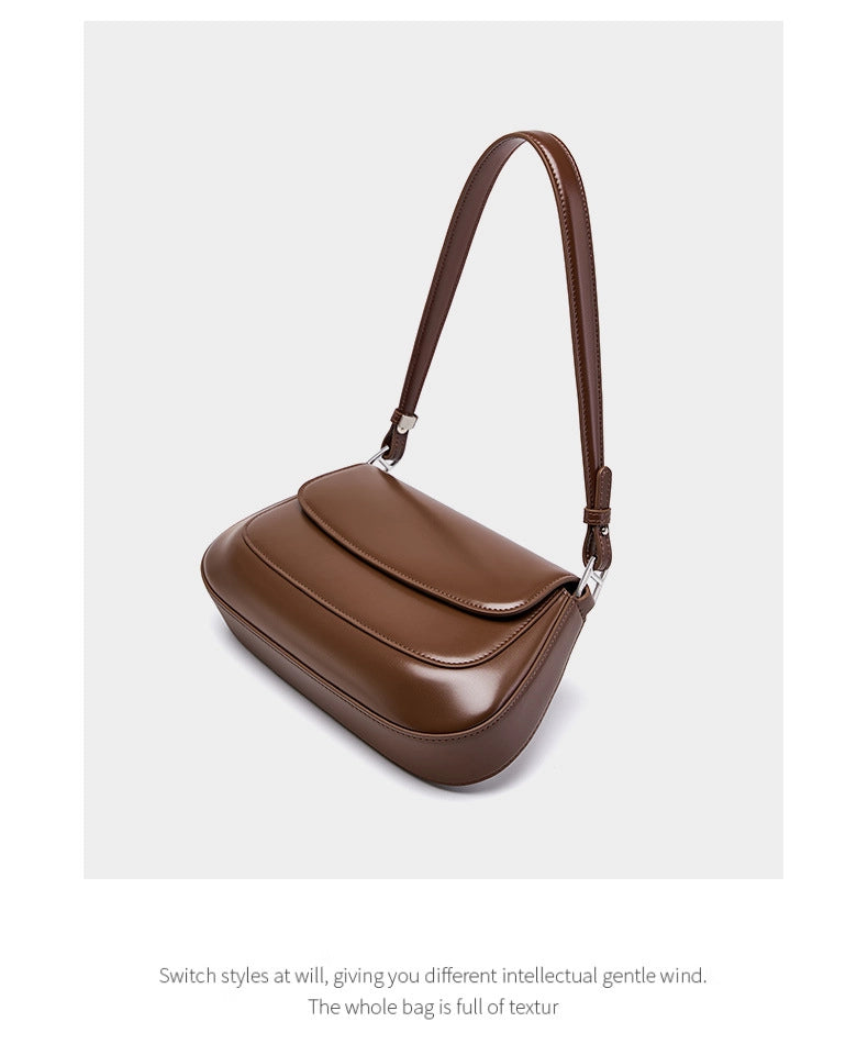 Borsa a tracolla Boston Shell in vera pelle, marrone.