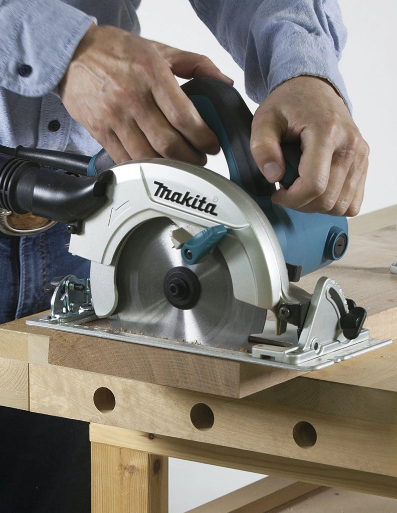 Sega Circolare MAKITA HS6601 (1050 W)