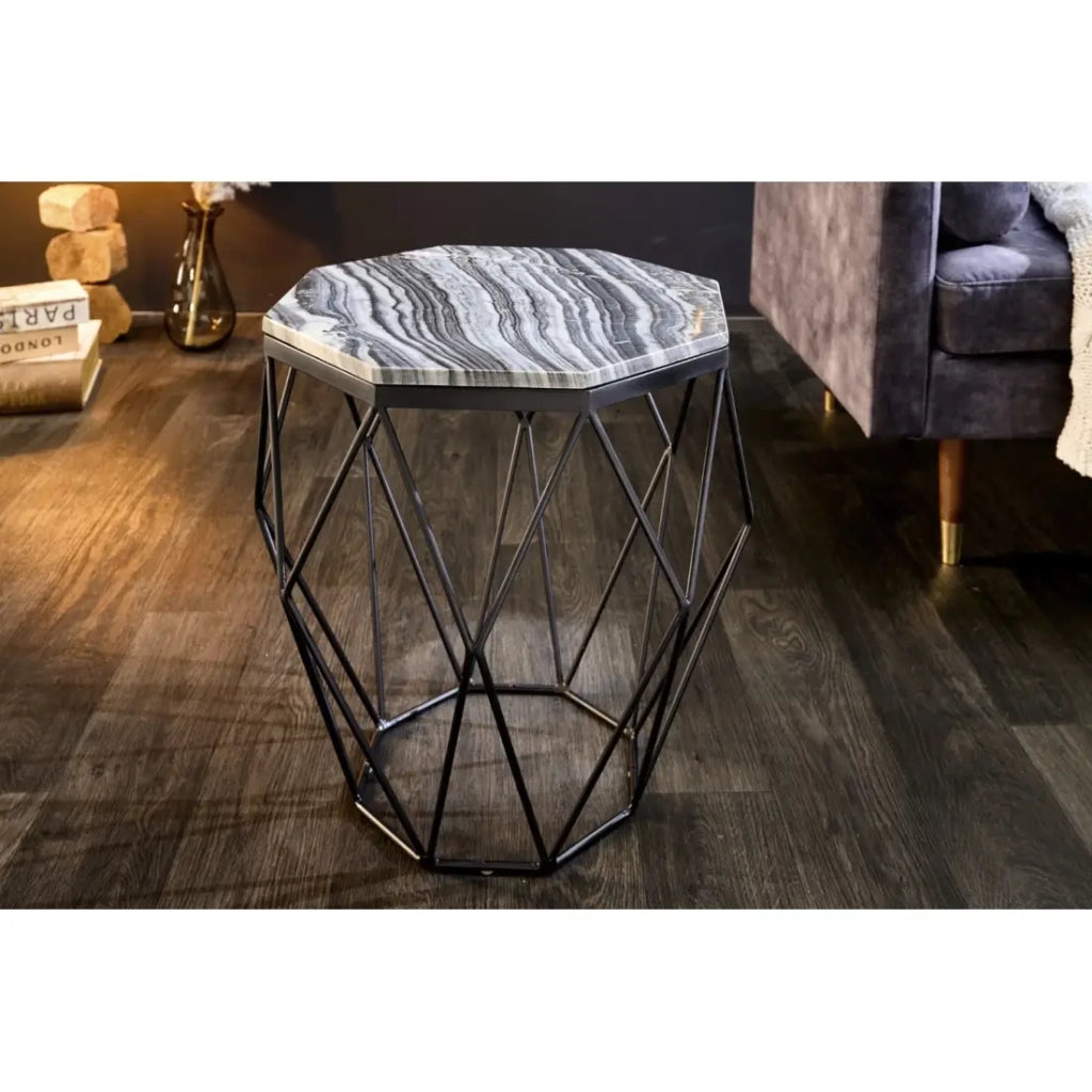 Tavolino NEXORA 50 cm in marmo grigio e metallo nero design geometrico