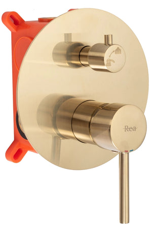 Set Doccia Da Incasso Rea Lungo Gold Matt + Box