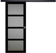 Porta scorrevole Telia nera larghezza 73 con binario in alluminio nero + 2 gusci installati
