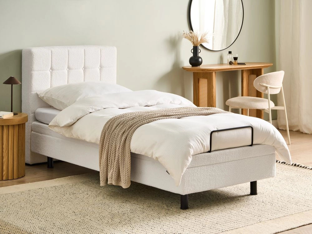 Letto matrimoniale Tessuto bouclè bianco sporco Elettrico Regolabile con Telecomando 90 x 200 cm telecomandato