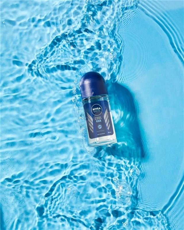 NIVEA MEN DEODORANTE UOMO COOL KICK ROLL- ON ANTITRASPIRANTE REGOLA LA TRASPIRAZIONE PER 48H 50 ML