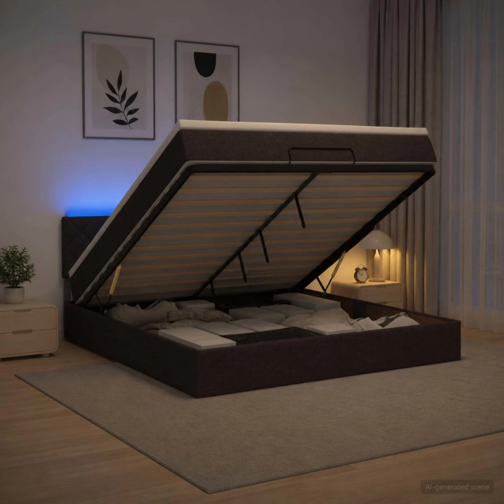 Letto Ottomano con Materasso e LED Marrone Scuro 140 x 200 cm 3456998